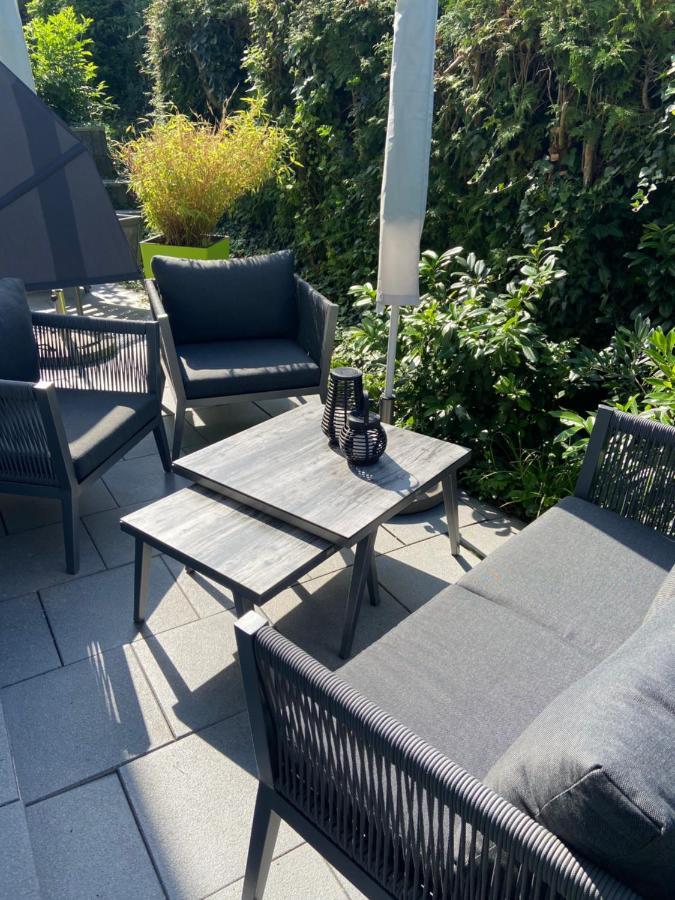 Haus Uebernachtenswert Cochem Mosel Exterior photo