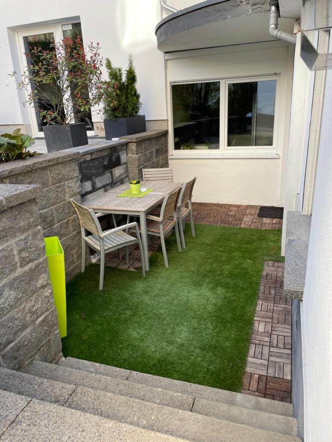 Haus Uebernachtenswert Cochem Mosel Exterior photo