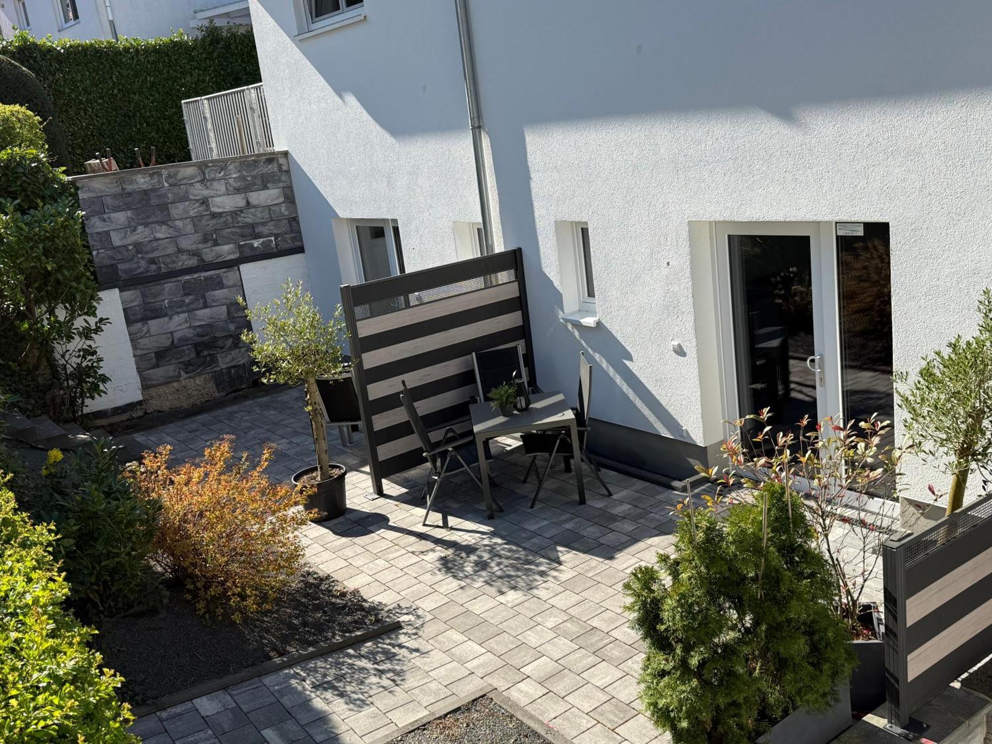 Haus Uebernachtenswert Cochem Mosel Exterior photo